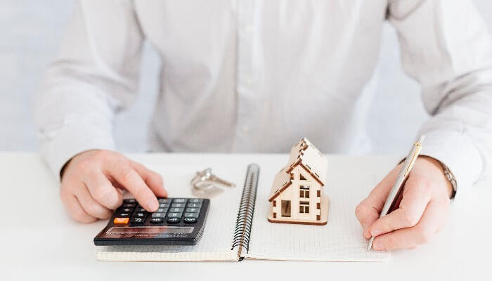 Expert tips on long-term property investment Expert tips on long-term property investment